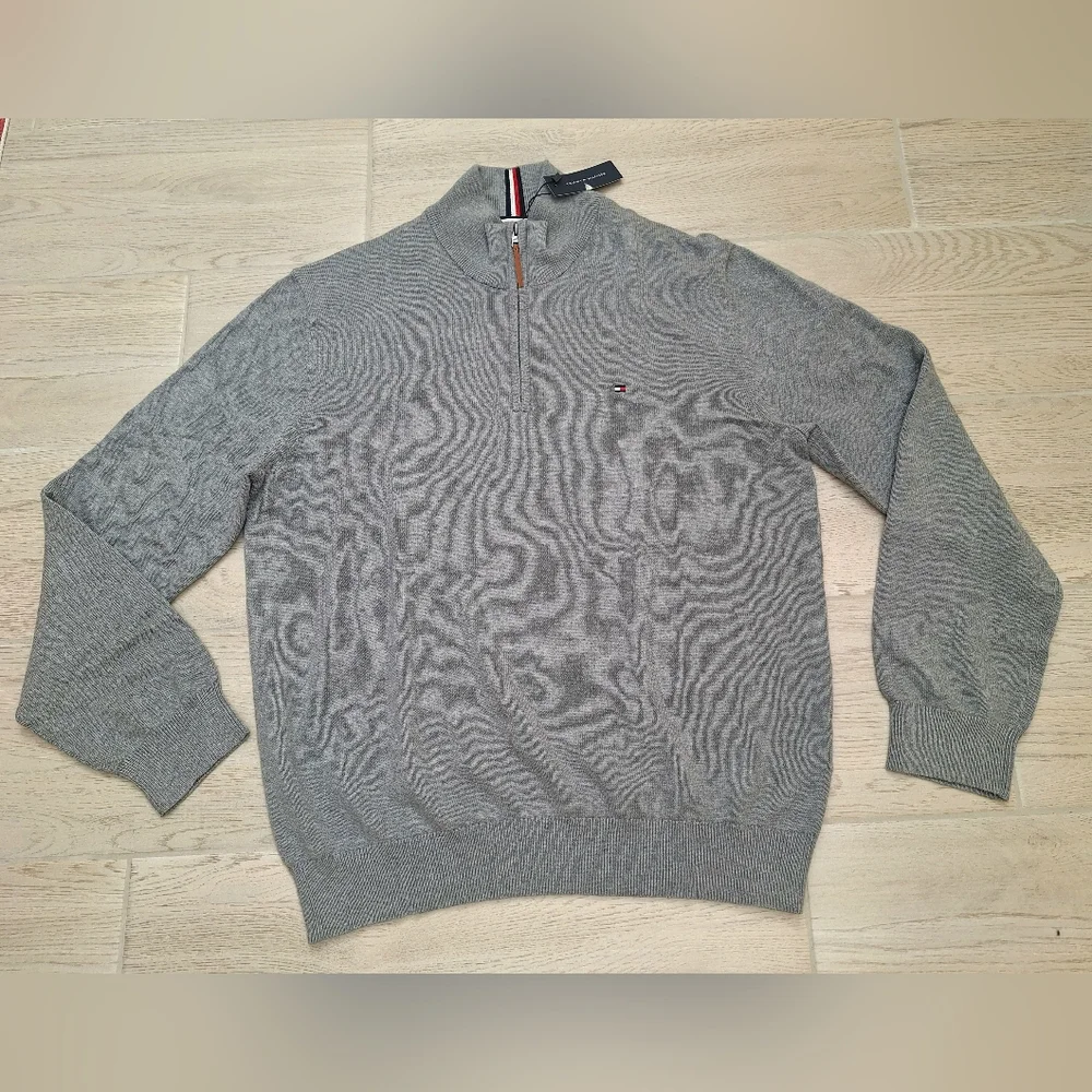 Tommy Hilfiger Men's Heather Gray 1/4 Zip Cotton Long Sleeved Sweater - Size XL - Picture 3 of 9